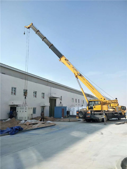 西乡塘区“超载就喊停”—— 吊车的 “重量保镖” 技术